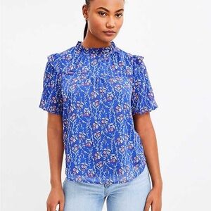 Loft Women’s Floral Blue Top Size LP